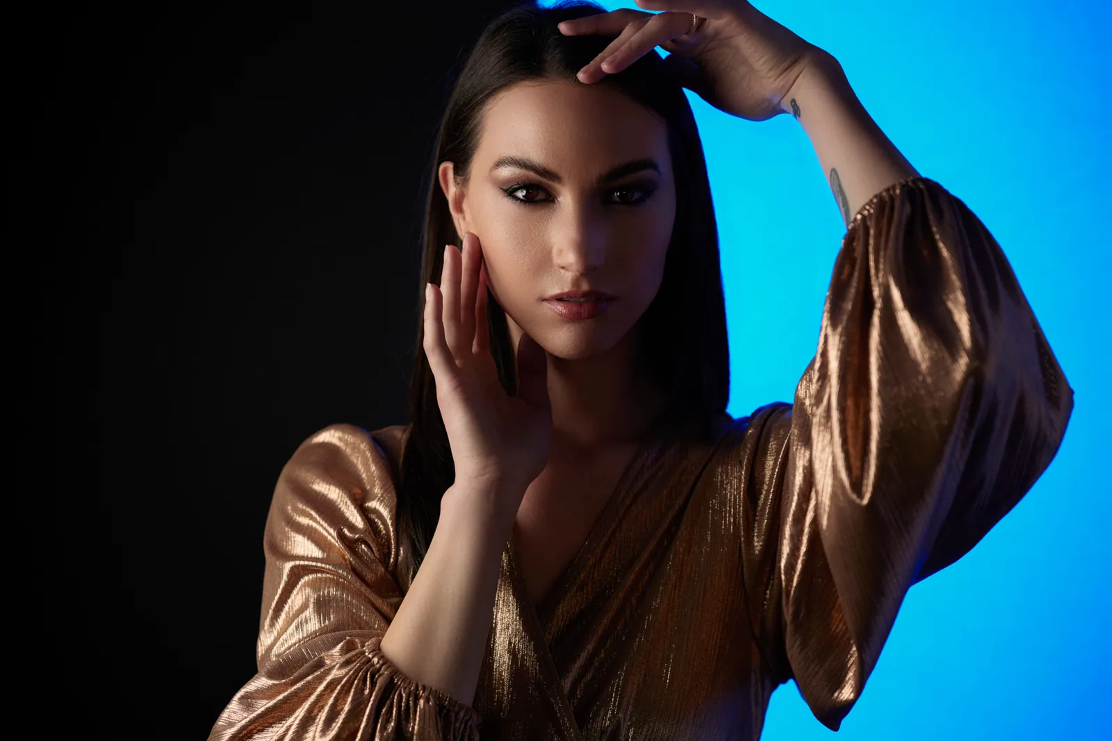 Capturing Emotion Through Light: Exploring the 5 Patterns of Portrait Photography